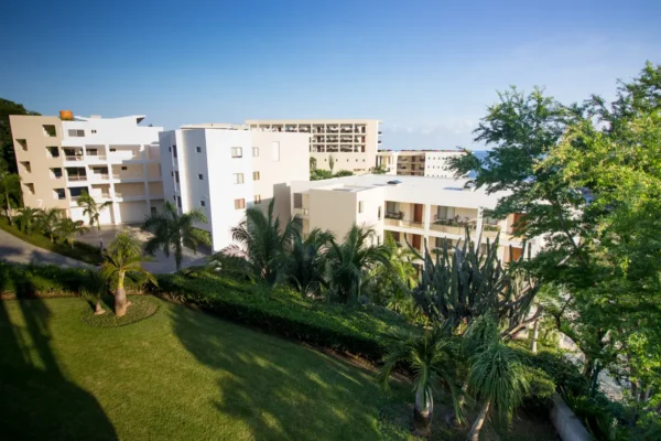 Modern Condo For Sale In Arrocito Huatulco