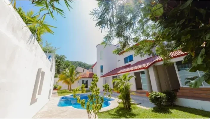 SECTOR O BED & BREAKFAST HOUSE FOR SALE IN HUATULCO