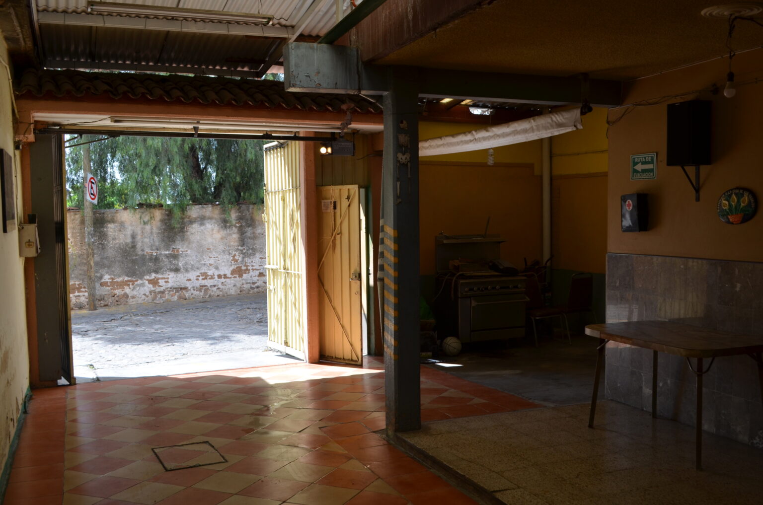 HOUSE FOR SALE IN XOCHIMILCO NEIGHBORHOOD OAXACA REAL ESTATE