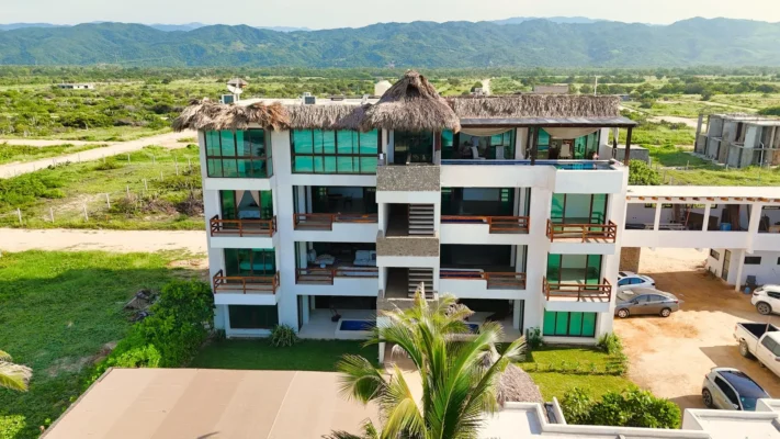 Residential Properties in Playa Palmarito: A Hidden Gem in Oaxaca