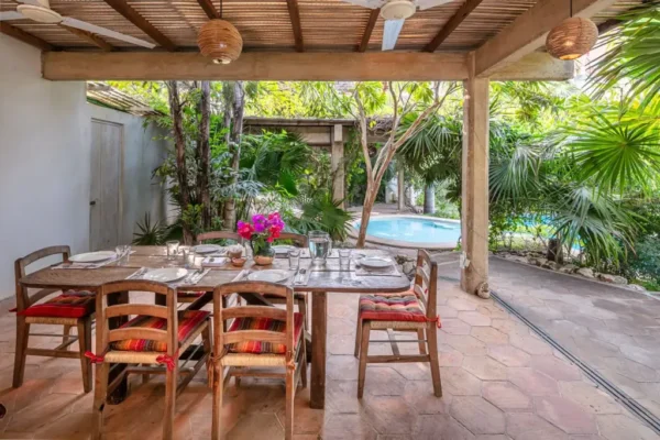 BEACH HOME FOR SALE IN PUERTO ESCONDIDO