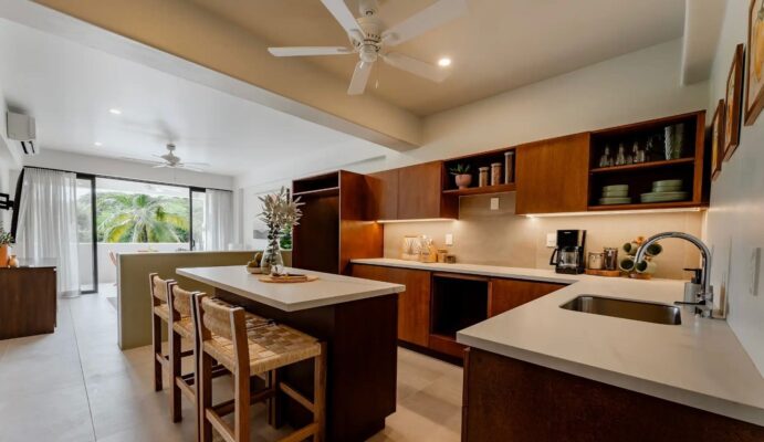 HUATULCO REAL ESTATE